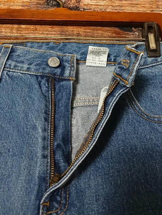 Levis Vintage 550 Jeans 9 Long Relaxed Tapered High Rise Mom Blue Denim 2000 - Picture 6 of 8